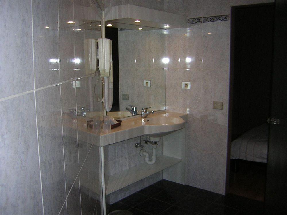 Anna'S Place Waregem Εξωτερικό φωτογραφία
